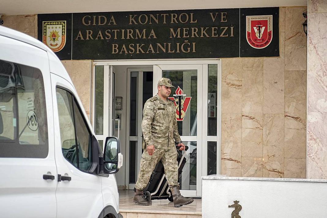 Mehmetçiğin içtiği sütten, yediği konserveye kadar hepsi buradan geçiyor! Moleküllerine kadar incleniyor 2